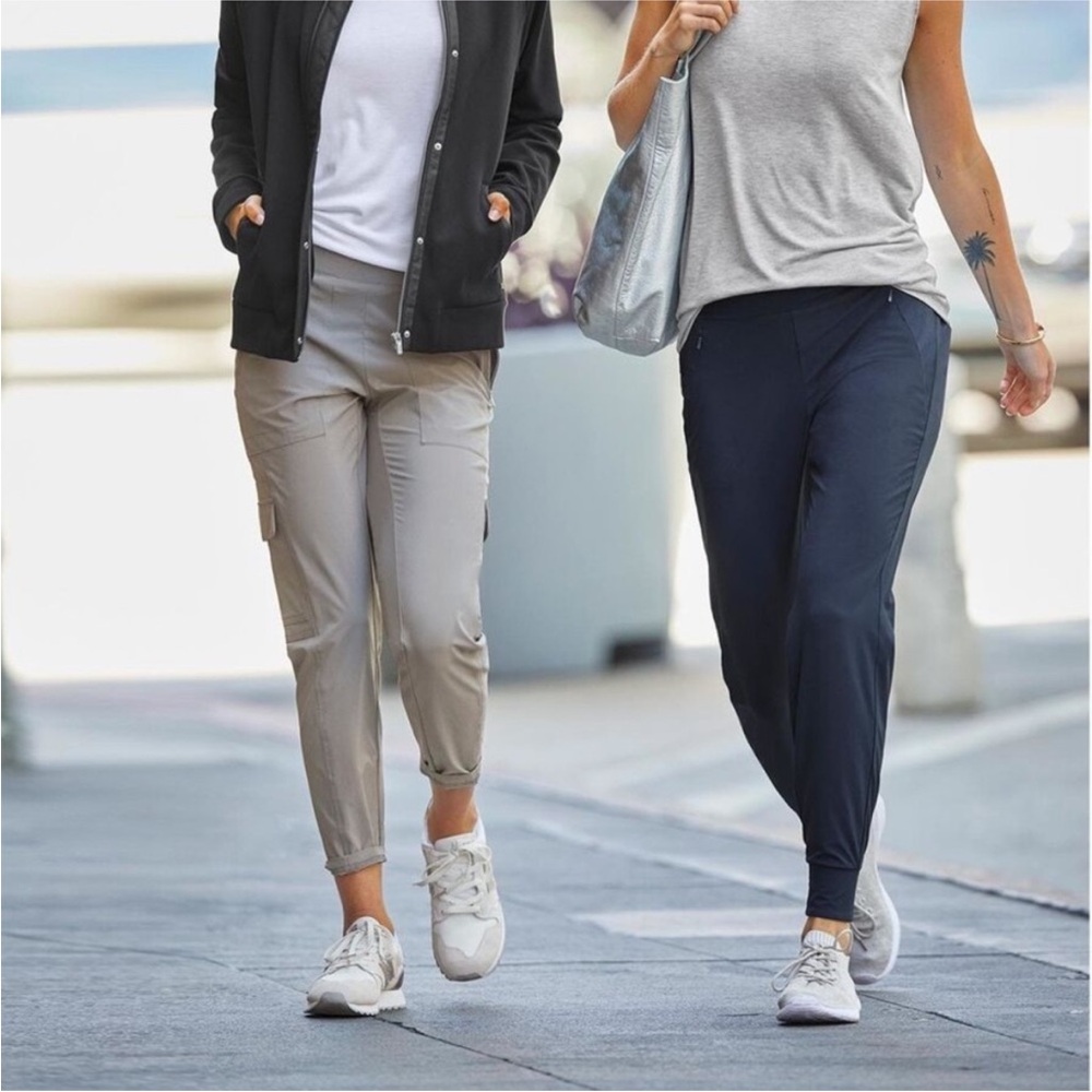 Athleta Jogger Style Pants